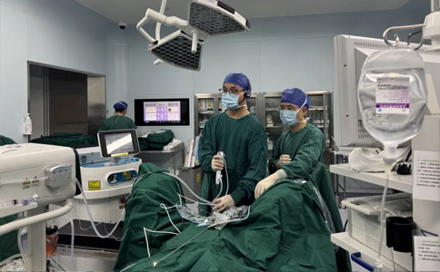 软镜碎石取石术